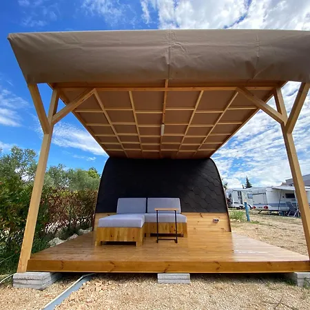 Mali Nordsee Mobilehomes , Glamping & Caravan Pakostane Exterior photo