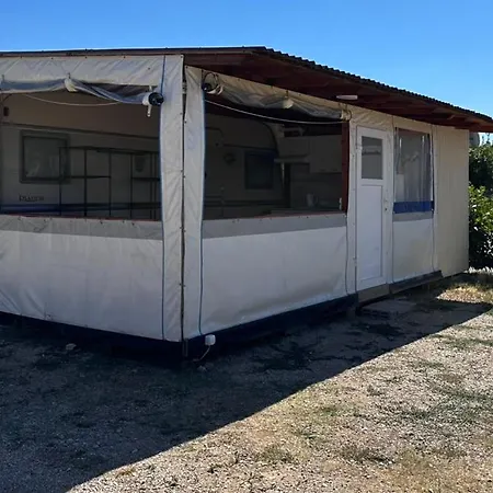 Mali Nordsee Mobilehomes , Glamping & Caravan Pakostane Exterior photo
