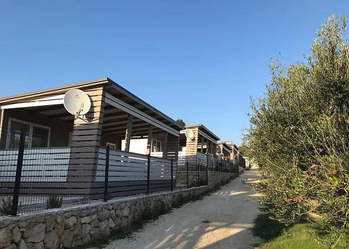 Mali Nordsee Mobilehomes , Glamping & Caravan